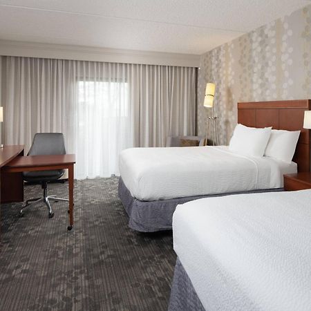 Courtyard Chicago Wood Dale / Itasca Hotel Bagian luar foto